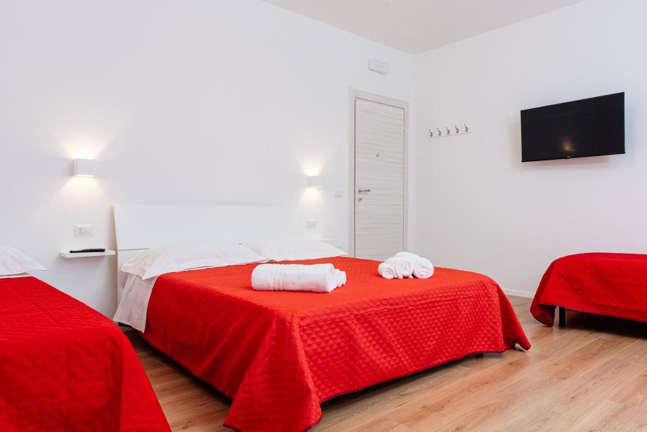 La Casa Di Ambra Hotel Порто Торес Екстериор снимка