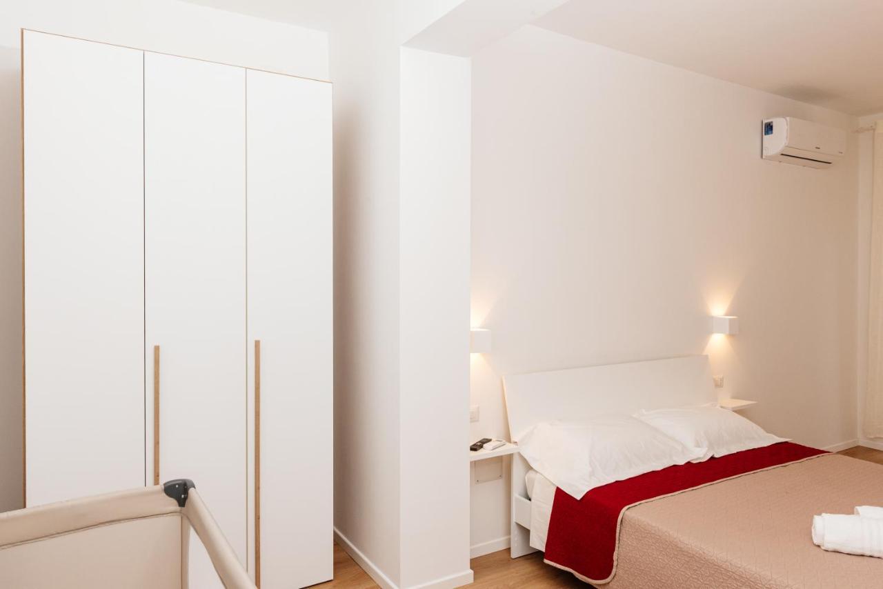 La Casa Di Ambra Hotel Порто Торес Екстериор снимка