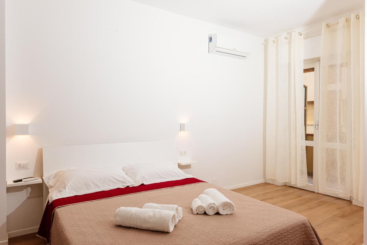 La Casa Di Ambra Hotel Порто Торес Екстериор снимка